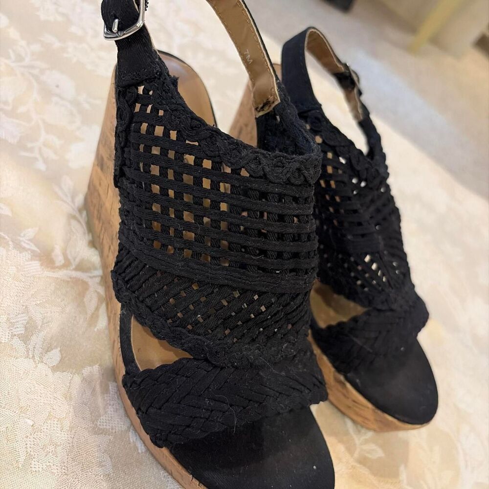 Maurices Women's Black Sandals